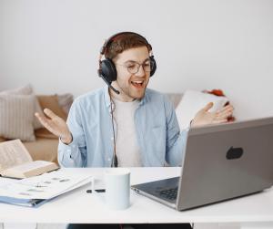 Online Learning vs Distance Education: What’s the Difference?